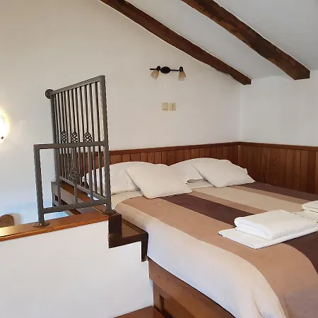 Guest house Nirvana And 3*